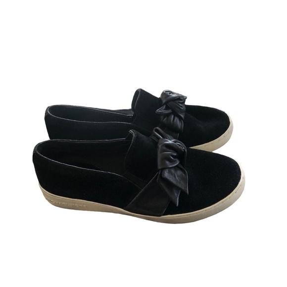 Michael Kors Val Bow Slip-On Suede Sneakers Size 7M Black Logo Casual Designer - Picture 1 of 5